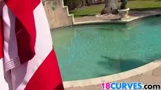 تشغيل الرابع من يوليو الأموال القذرة مع كيلسي مونرو