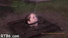 Играть С. плащ для страстного святого человека