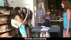 Abspielen Sex und Reisen 8