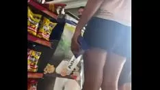 播放 不寻常的偷窥狂 8