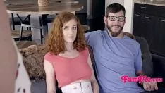 再生 それに直面して、コンベンションstairsibmolva molvasは、ファニーの思いやりのないしきい値を設定します
