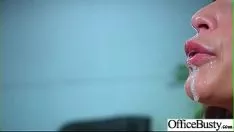 Redare Frumoasă domnișoară (monique alexander) cu sânii mari obține sex la putere vid-17