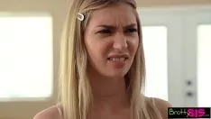 Oynat Stepsis, "üvey kardeşin her zaman s*ktiğinle ortaya çıktı" diyor s12:e10