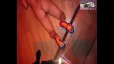 Abspielen Nummer 1 Wachsspielzeugfüße