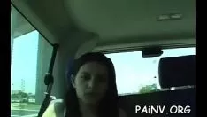 Riproduci Gattino che va oltre seduto per una sporca sgualdrina che desidera che sia duro