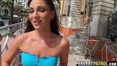 Abspielen Heiße und heiße Brünette der Gattung Vanessa siporn.1