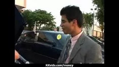 চালান সে টাকার জন্য অন্য কাউকে চুদবে 10