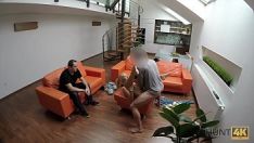 Putar Berburu 4k. pria menganggap uang tunai dalam mantra gadis panas berhubungan seks dengan yang tidak diketahui