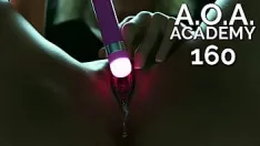 Afspelen O.a. academie #160 • ze komt hard klaar met haar vibrator