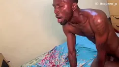Afspelen Itxqueen kon de zwarte lul van haar vriendje en haar natte kutje niet weerstaan
