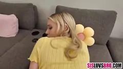 Jouer Stepsis Melody Marks baise son demi-frère lors d'une séance de sexe tabou en famille pour se venger de son ex petit ami