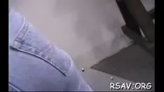 Jouer Restreindre et tout à fait sonner