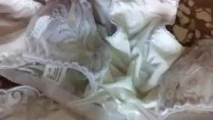 播放 操我的。妹妹步入式文胸